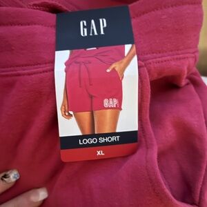 GAP Women's Vibrant Pink Athletic Shorts